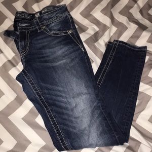 Mid-Rise Miss me skinny jeans